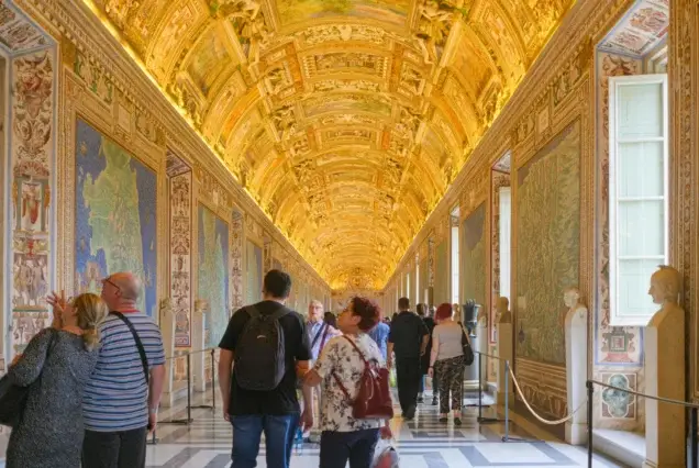 vatican museums sistine chapel skip the line tour2